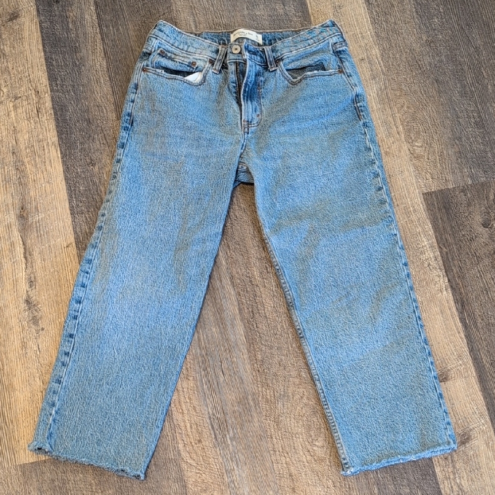 Cropped Straight Mid Rise A&F Jeans